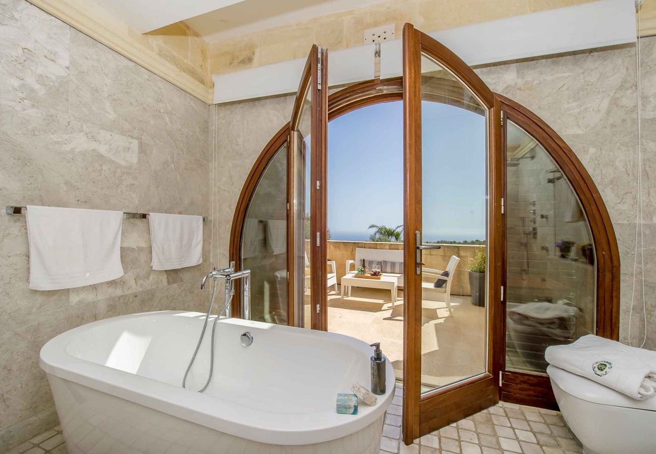 bathroom of luxury gozo holiday villa