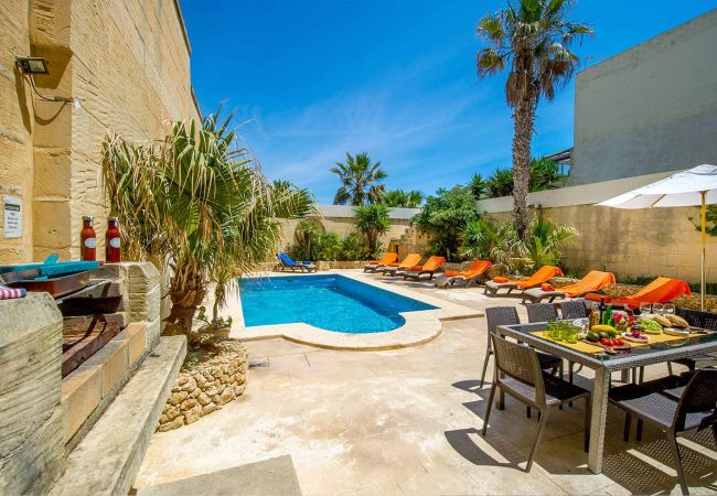 Country house in L-Gharb - Ponderosa Holiday Home Country house in L-Gharb - Ponderosa Holiday Home