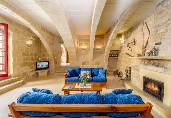 Country house in L-Gharb - Ponderosa Holiday Home Country house in L-Gharb - Ponderosa Holiday Home