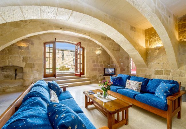 Country house in L-Gharb - Ponderosa Holiday Home Country house in L-Gharb - Ponderosa Holiday Home
