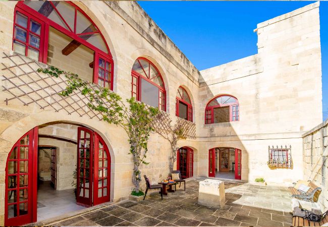 Country house in L-Gharb - Ponderosa Holiday Home Country house in L-Gharb - Ponderosa Holiday Home