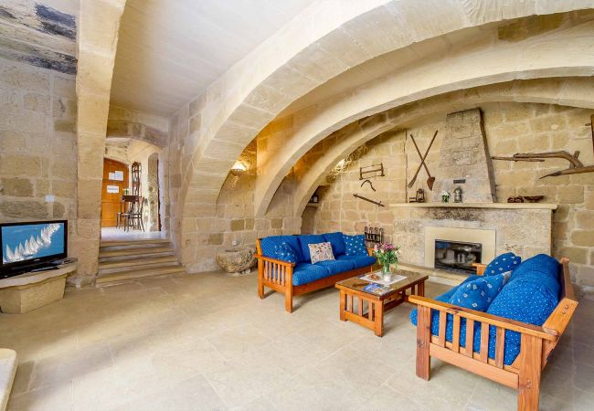 Country house in L-Gharb - Ponderosa Holiday Home Country house in L-Gharb - Ponderosa Holiday Home