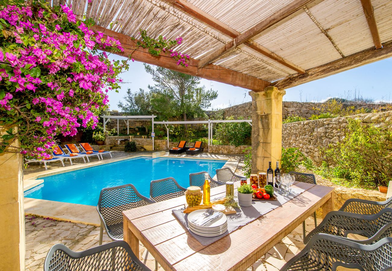 Country house in In-Nadur - Sulda Brill    Holiday Home