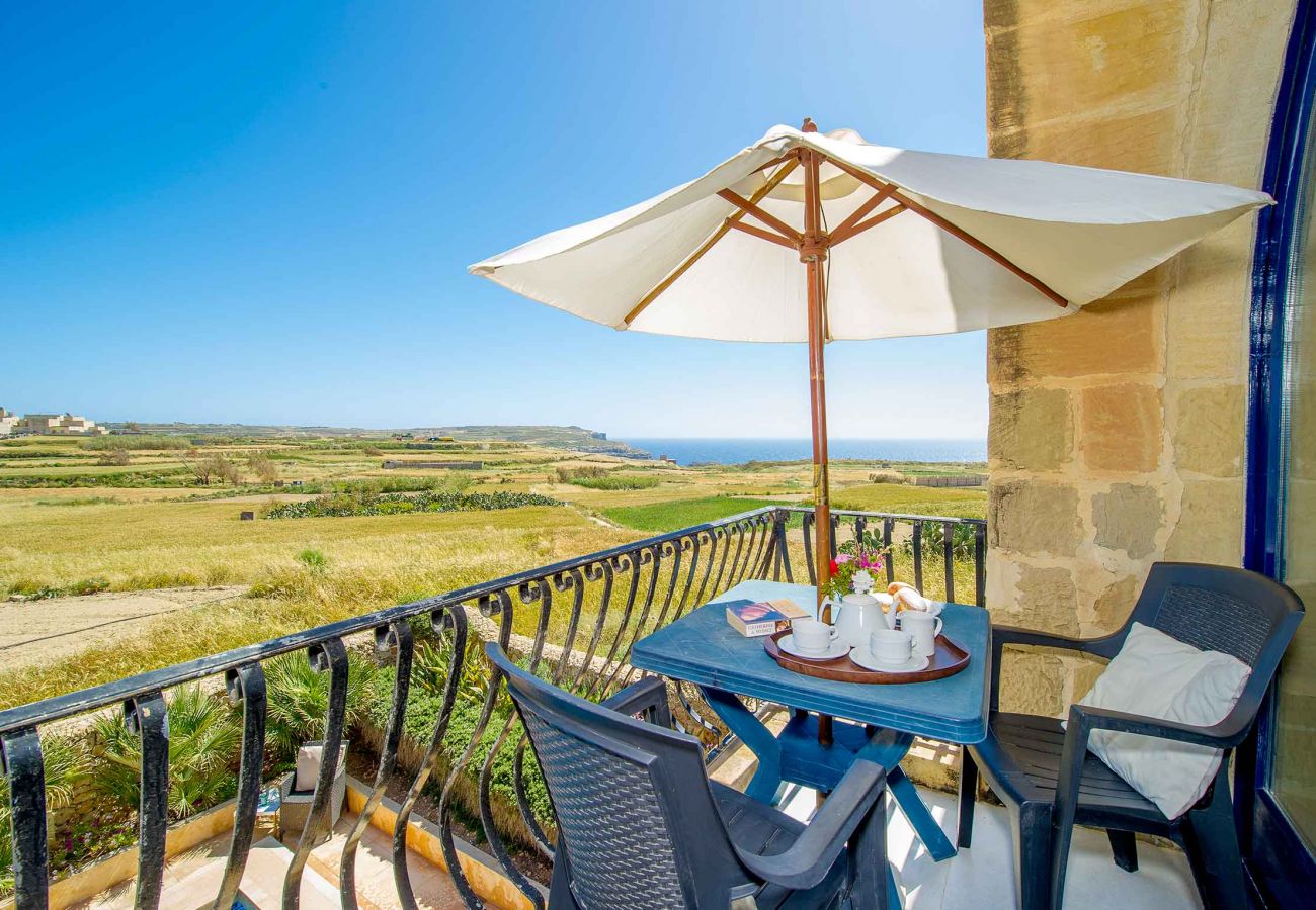 gozo holiday villa with views