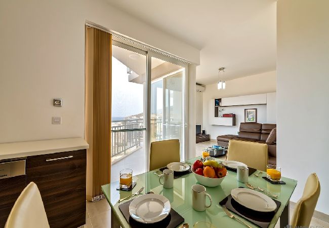 Apartment in Marsalforn - The Hillock North G16