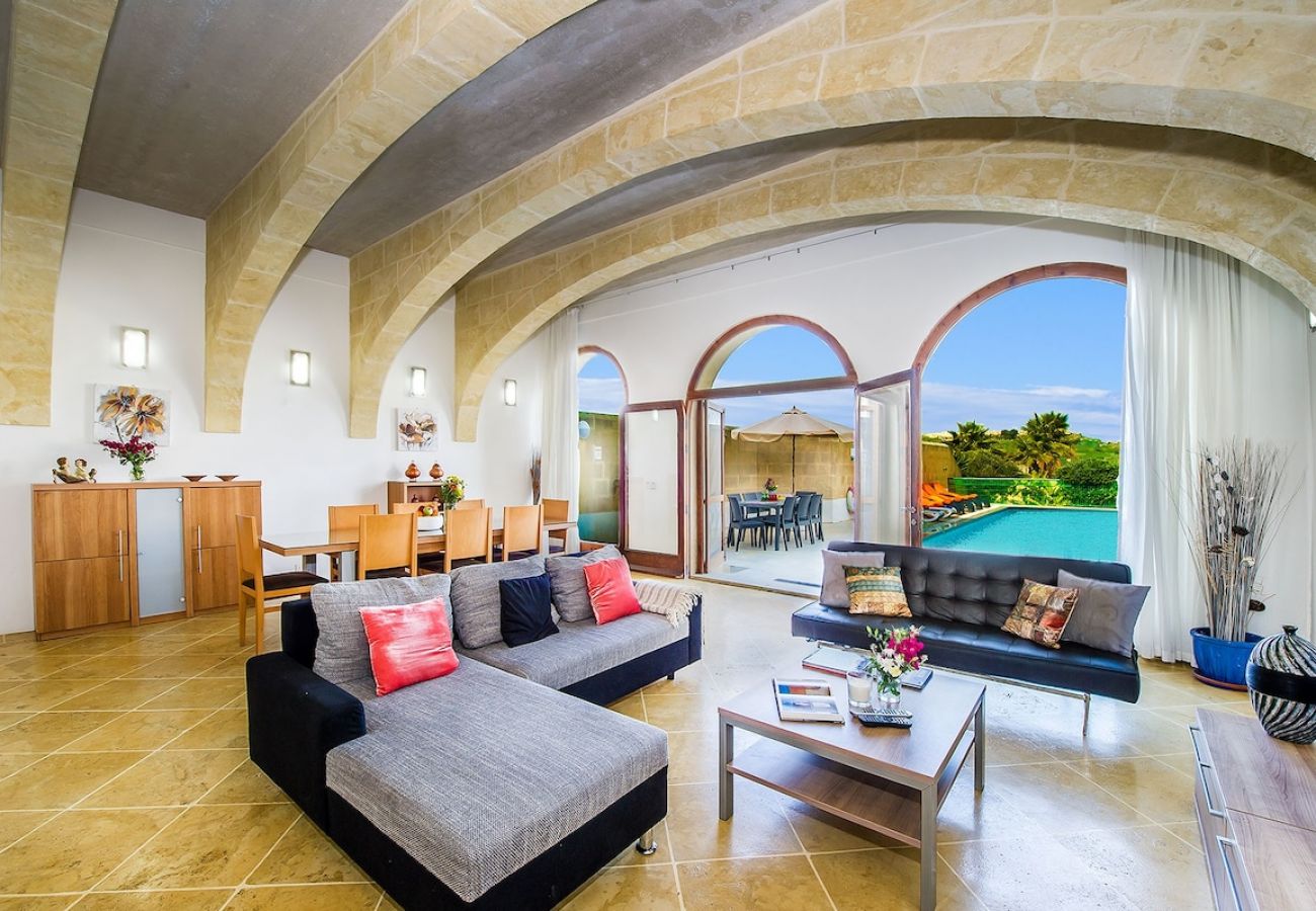 Country house in Ta' Kerċem - The Arches Holiday Home