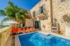 Country house in Ta' Kercem - Razzett Tuta Holiday Home Country house in Ta' Kercem - Razzett Tuta Holiday Home