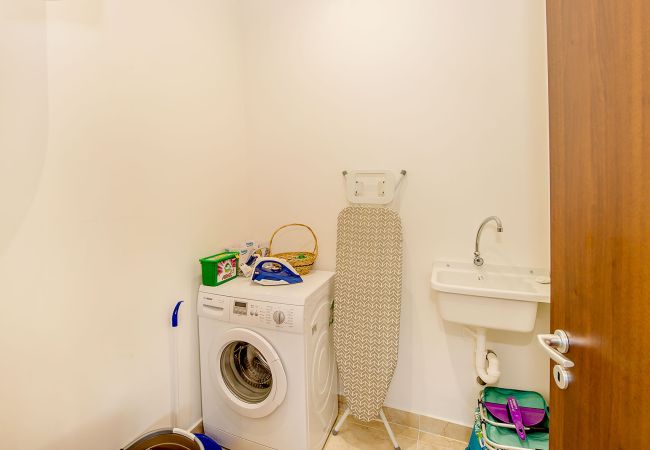 Apartment in Marsalforn - The Hillock Penthouse B17 Apartment in Marsalforn - The Hillock Penthouse B17