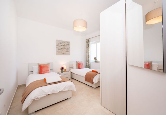 Apartment in Marsalforn - The Hillock South C11 Apartment in Marsalforn - The Hillock South C11