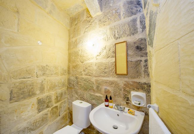 Country house in L-Gharb - Dar Guz Holiday Home Country house in L-Gharb - Dar Guz Holiday Home