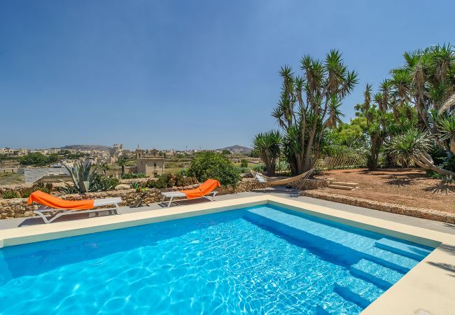 Country house in L-Gharb - Dar Guz Holiday Home Country house in L-Gharb - Dar Guz Holiday Home