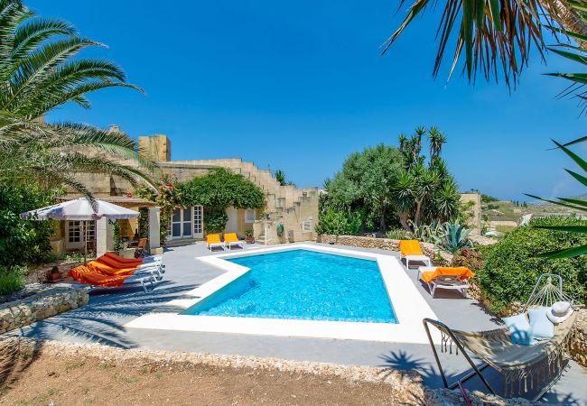 Country house in L-Gharb - Dar Guz Holiday Home Country house in L-Gharb - Dar Guz Holiday Home