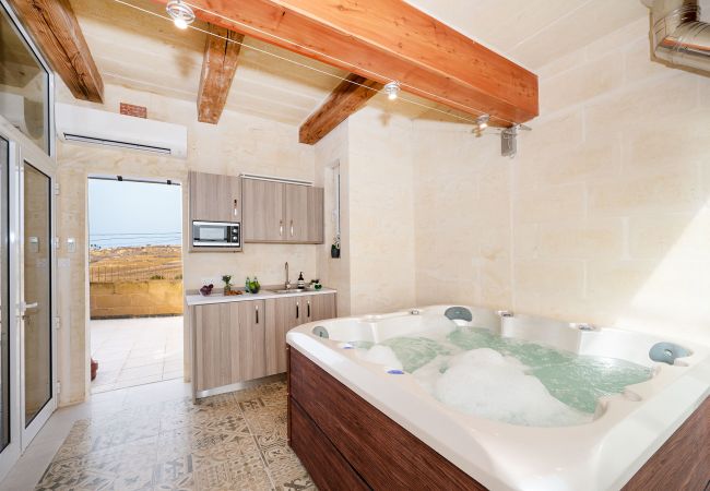 Country house in Qala - Veduta Holiday Home Qala Country house in Qala - Veduta Holiday Home Qala