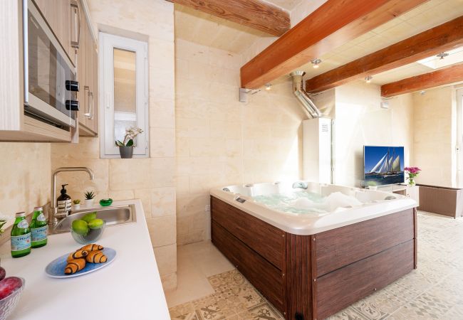 Country house in Qala - Veduta Holiday Home Qala Country house in Qala - Veduta Holiday Home Qala