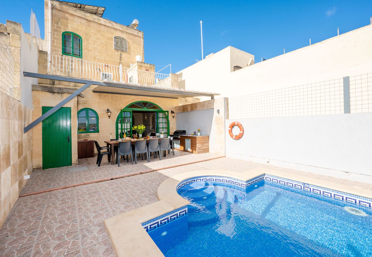 Country house in Ta' Kerċem - Ta Kalanc Holiday Home