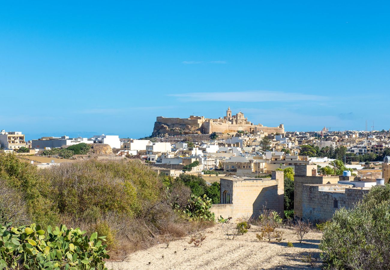 Country house in Ta' Kerċem - Ta Kalanc Holiday Home