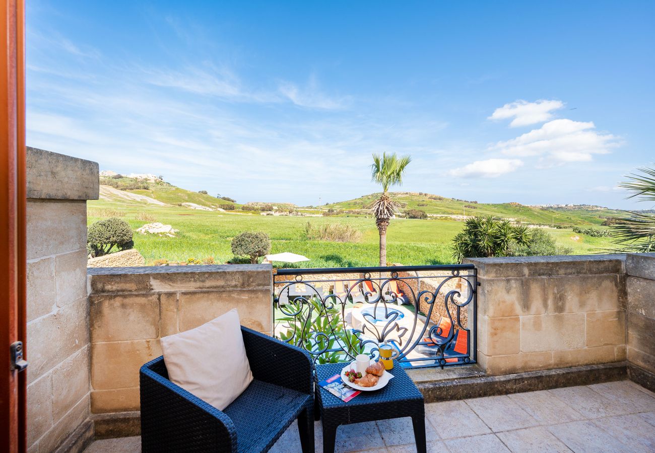 Country house in L-Għasri - Levecca 2 Holiday Home