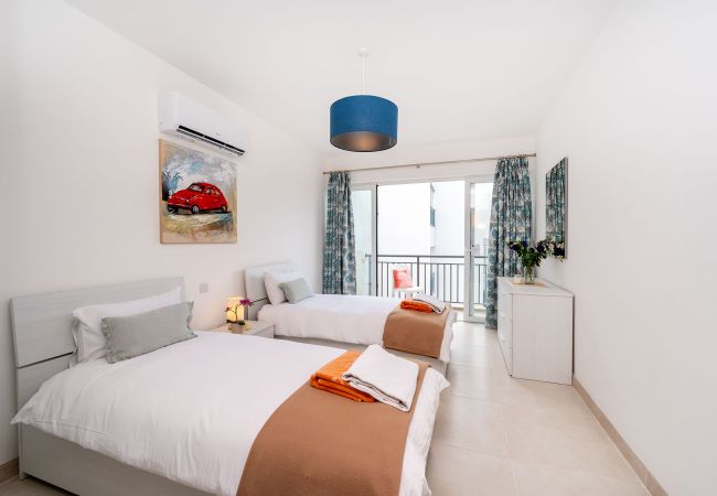 Apartment in Marsalforn - The Hillock Penthouse South B14 Apartment in Marsalforn - The Hillock Penthouse South B14