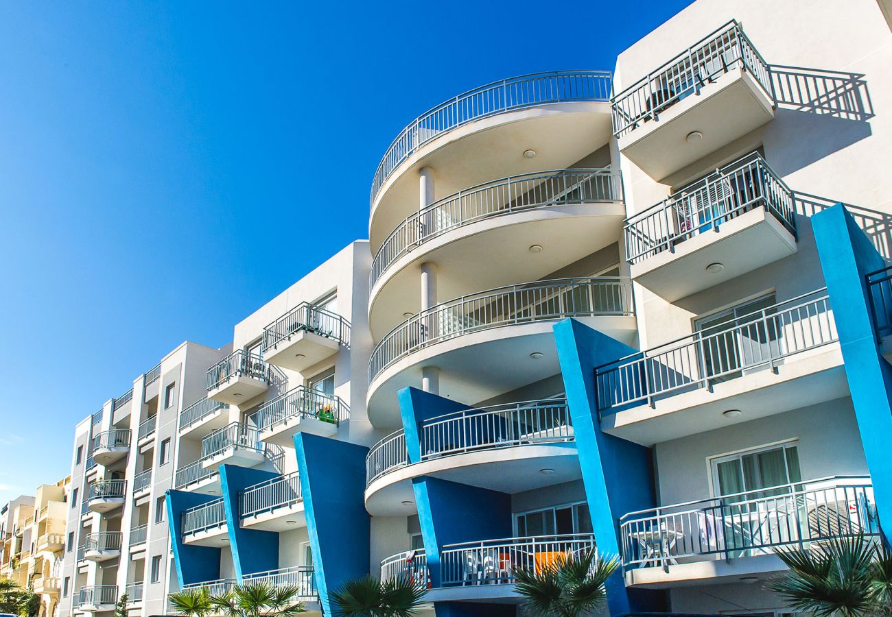 Apartment in Marsalforn - The Hillock Penthouse South B14