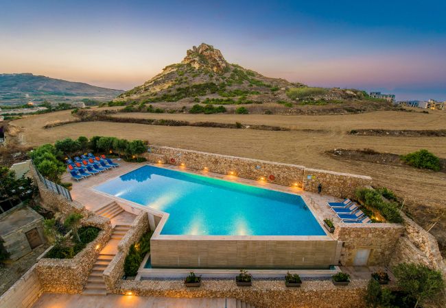 Apartment in Marsalforn - The Hillock Penthouse South A14 Apartment in Marsalforn - The Hillock Penthouse South A14